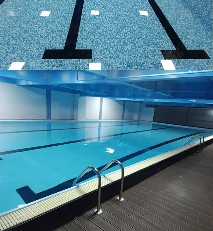 什么样的泳池设备才能满足游泳池常年恒温?